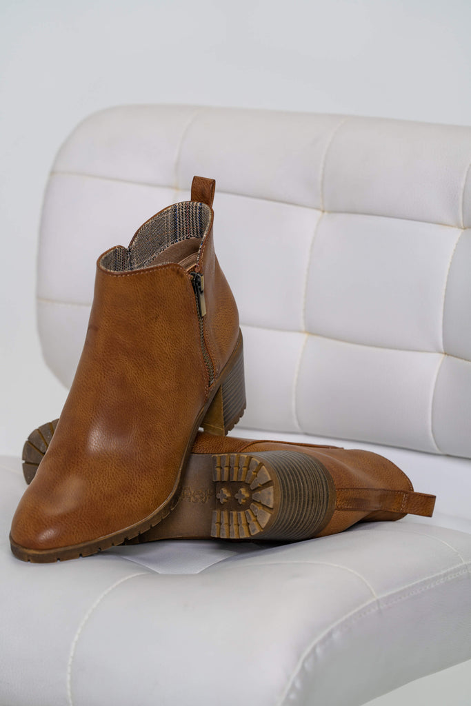 Life Stride Ankle Boot - Cognac