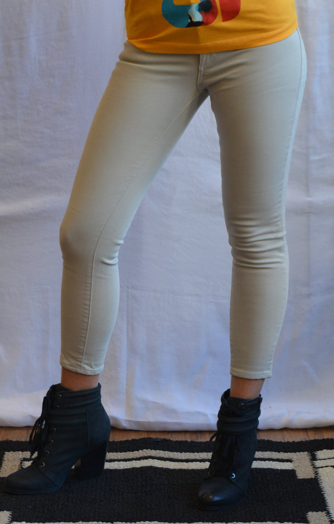 DL 1961 bone beige Florence Cropped Jeans